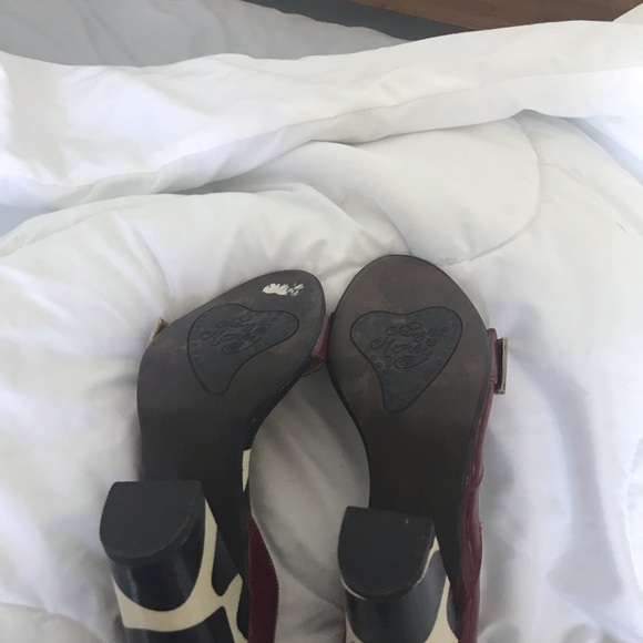 Brand new patent red cow print chunky heels - Picture 5 of 6